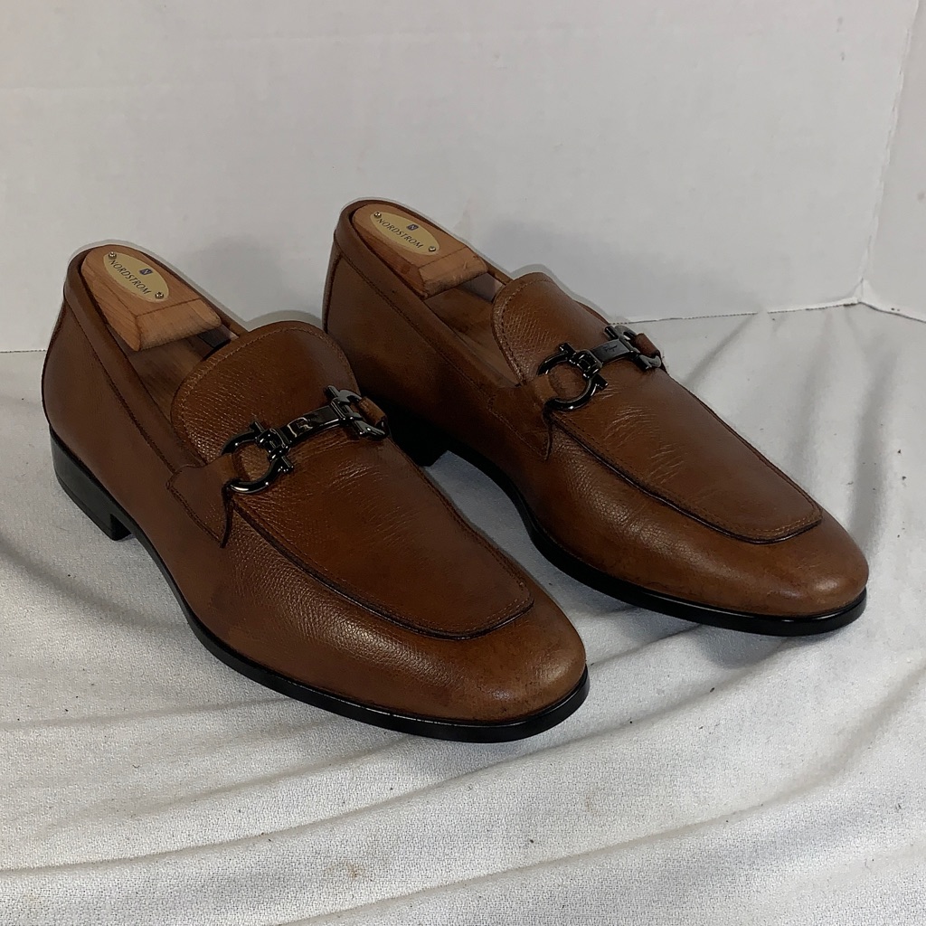 Salvatore Ferragamo Men's Brown Leather Moccasin Loafers With Gancini Ornament